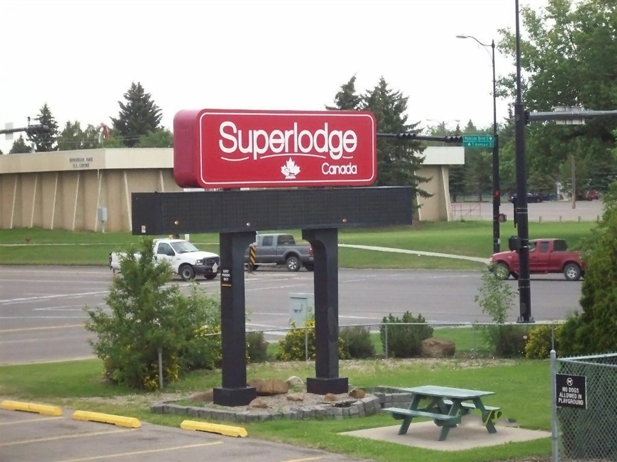 Superlodge Canada Lethbridge Dış mekan fotoğraf